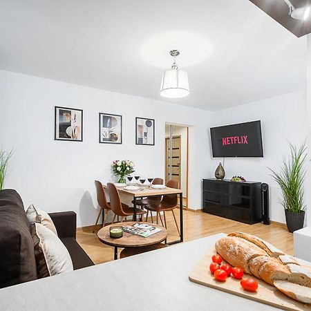 Lumina Apartment Opposite The Palace Of Culture And Science Varsavia Esterno foto